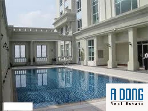 Cho thuê phòng làm Poolbar tòa nhà The Manor, Q. BT, DT 54m2, giá 451.9 nghìn/m2/th. LH 0938114 256