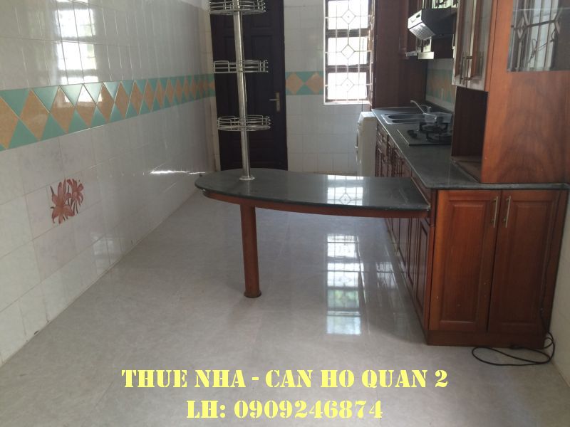Cho thuê biệt thự hẻm 215 Nguyễn Văn Hưởng, Q2, sân vườn, giá 38tr/tháng