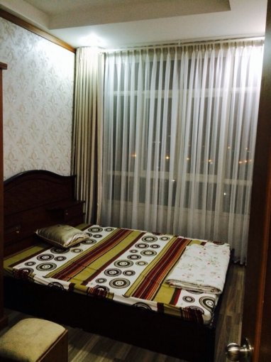 Căn hộ Phú Hoàng Anh giá cực rẻ, 3 phòng ngủ, DT: 129m2, giá 9 tr/tháng. Liên hệ: 0903388269