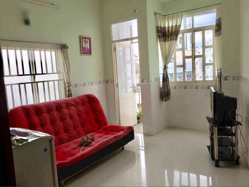 Cho thuê nhà riêng tại đường Bến Vân Đồn, phường 5, quận 4, Tp. HCM giá 15 triệu/tháng