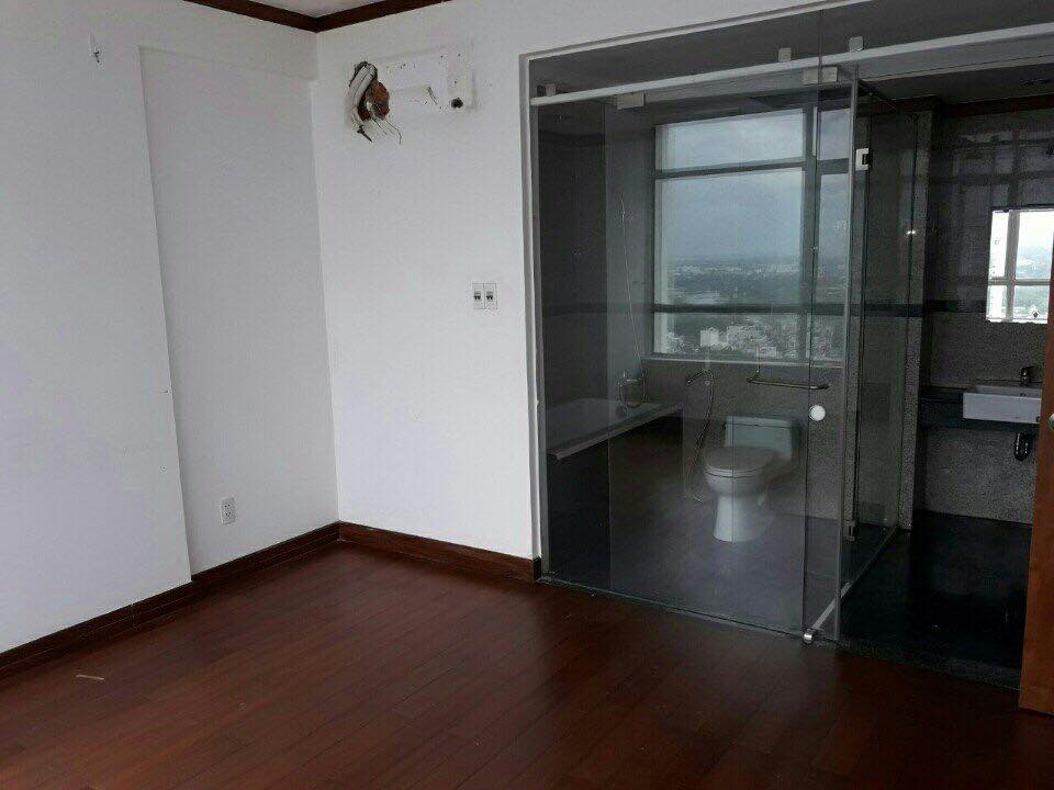 Cho thuê căn hộ Phú Hoàng Anh, lầu cao, 2 và 3 phòng ngủ, chỉ 8.5tr/tháng - 0903388269