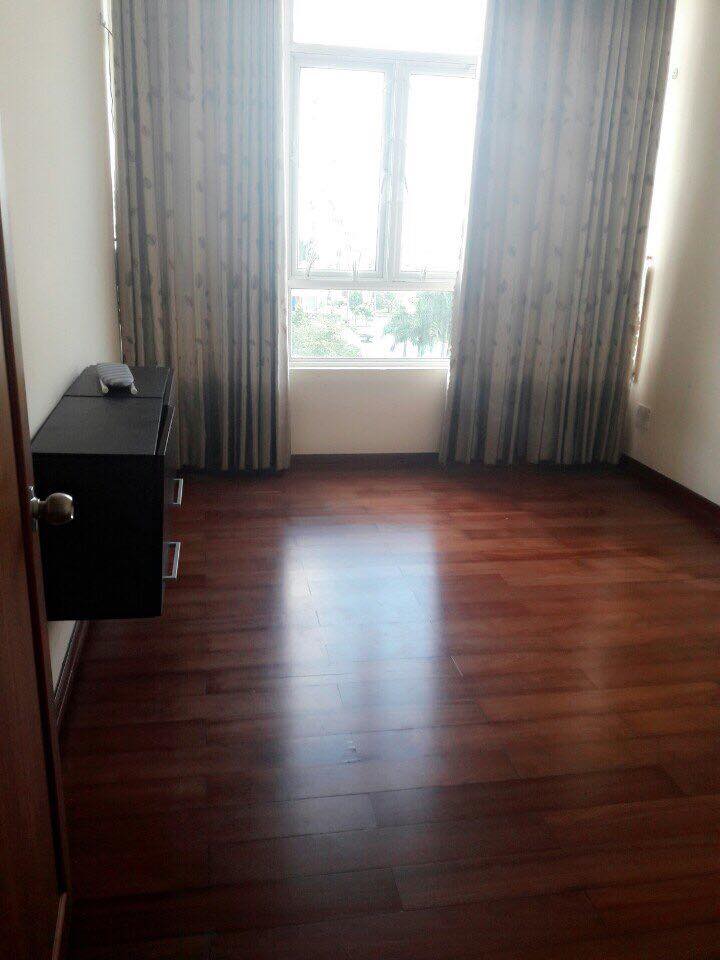 Cho thuê căn hộ Phú Hoàng Anh, lầu cao, 2 và 3 phòng ngủ, chỉ 8.5tr/tháng - 0903388269