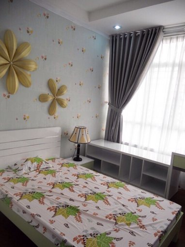 Cho thuê căn hộ penthouse Phú Hoàng Anh, 3 phòng ngủ trần cao 6m, nhà thiết kế nội thất cao cấp