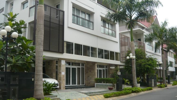 Cho thuê nhà riêng tại dự án khu biệt thự Ngân Long, Nhà Bè, Tp. HCM diện tích 220m2