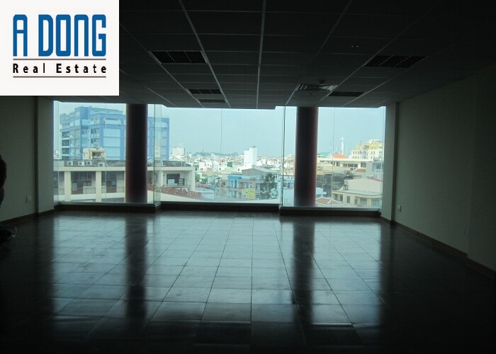 Cho thuê văn phòng trên đường Nơ Trang Long, quận Bình Thạnh, DT 160m2, giá 26 tr/th