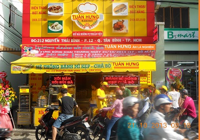 Cho thuê phòng Nguyễn Thái Bình, giờ tự do có ban công riêng, ngay bên cạnh siêu thị 24h