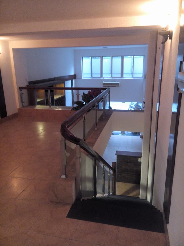 Cho thuê shop Hưng Vượng 130m2 vị trí đẹp, kinh doanh tốt LH: 0931315446