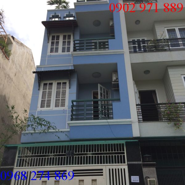 Villa cho thuê tại đường 215B6, phường Thảo Điền, Quận 2 với giá 44.9 triệu/tháng