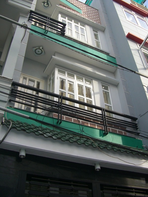Cho thuê nhà mới 4 m x 16m, 1 trệt, 3 lầu, hẻm Tây Thạnh, Q. Tân Phú, giá 12tr/tháng