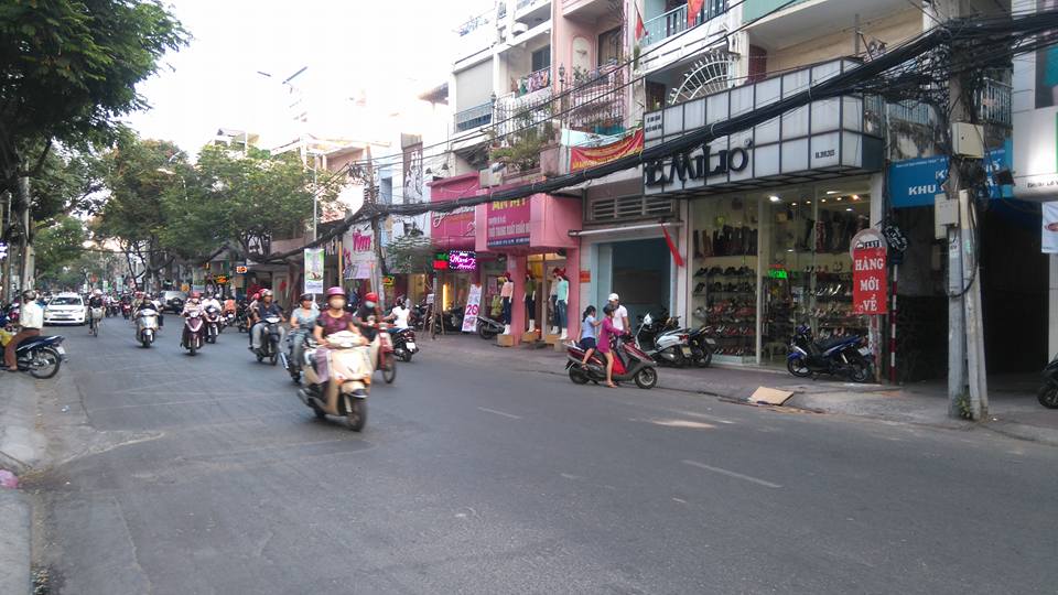Cho thuê mặt bằng riêng biệt đường Nơ Trang Long, Bình Thạnh, dt: 160m2