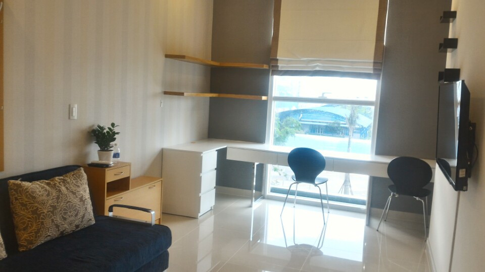Đi nước ngoài nên cần cho thuê giá tốt căn hộ cao cấp Officetel Sunrise City Q. 7, giá 13tr/tháng