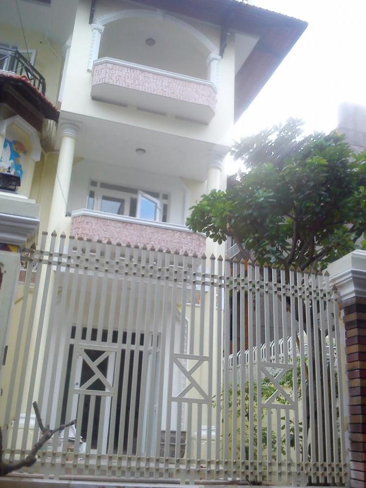 Cho thuê nhà mới xây CX Nguyễn Trung Trực đường 3/2, P. 12, Q. 10, DT: 10 x 20m