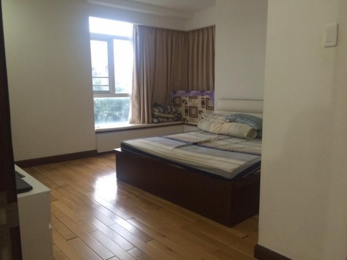 Cho thuê căn hộ Him Lam Riverside 3 phòng ngủ đầy đủ nội thất giá rẻ. LH 0933512862