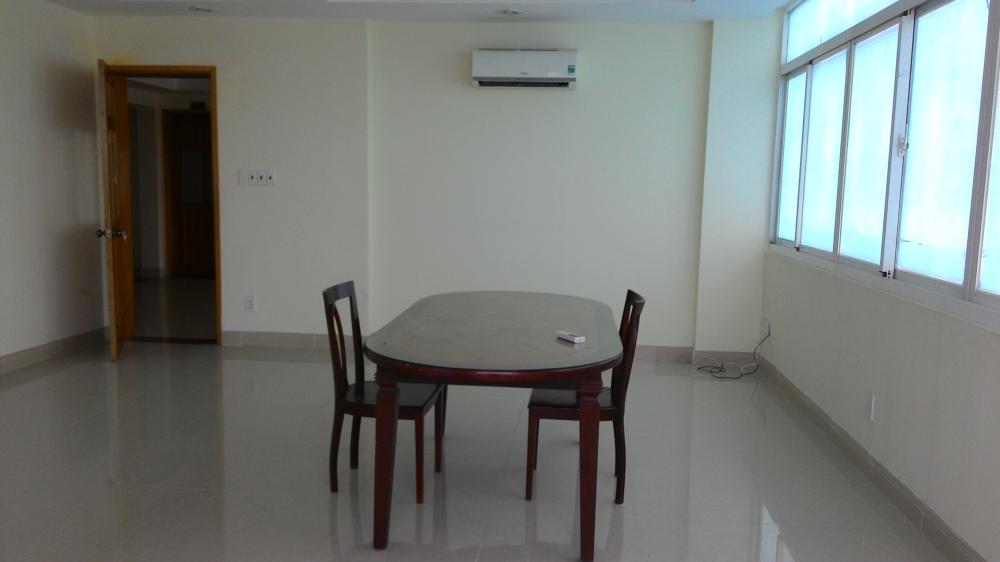 Cho thuê văn phòng đầy đủ nội thất ở Tân Phú