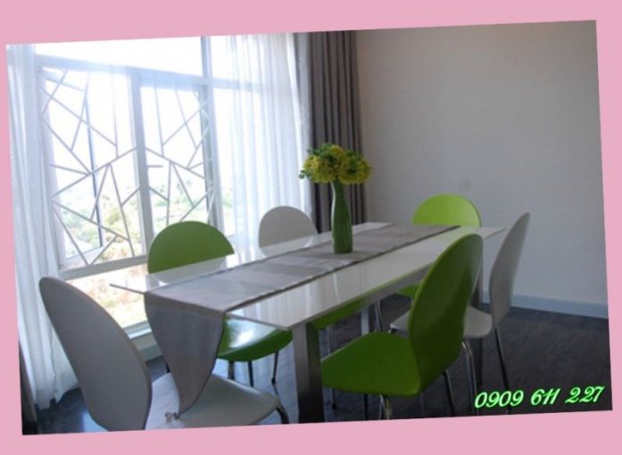 Cho thuê hoặc căn hộ Phú Hoàng Anh, 3PN, nội thất đầy đủ View