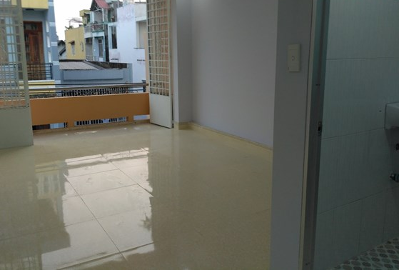 Cho thuê nhà HXH 8m 118 Phan Huy Ích, 4x17m, 3 lầu, 4PN + WC giá 13 triệu/tháng