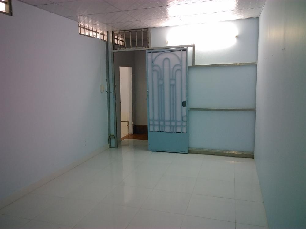 Phòng trọ cho nữ sinh viên thuê đường Lê Văn Lương, Q7, HCM