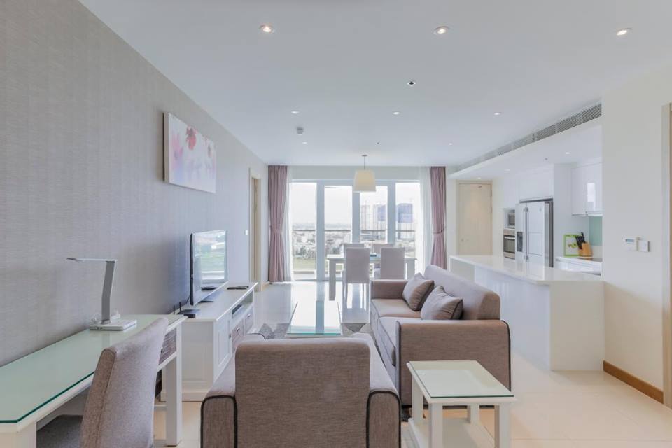 Cho thuê căn hộ Vinhomes Central Park, 4 pn, nội thất đẹp, giá 40.53 triệu/th. 0936 522 199