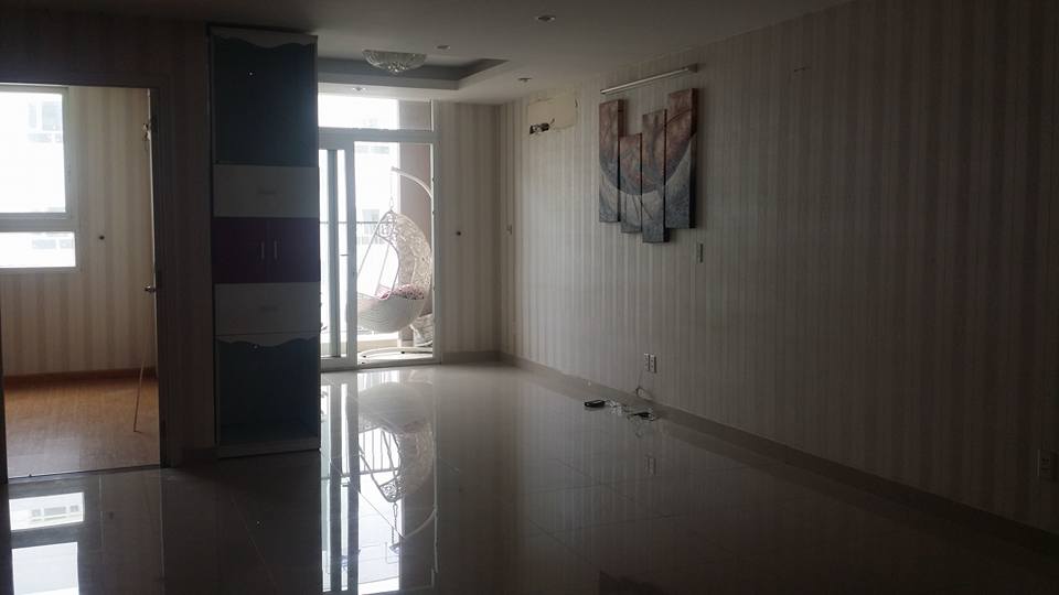 Căn hộ Hà Đô Green View cho thuê nội thất cơ bản (rèm, máy lạnh) 3 phòng ngủ, tầng cao