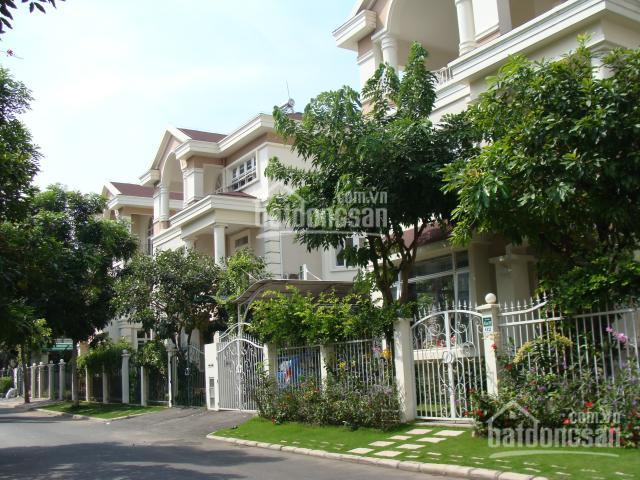Cho thuê biệt thự Hưng Thái, Phú Mỹ Hưng, DT 126m2 giá 25 triệu/tháng. LH: 0918850186 Hiên