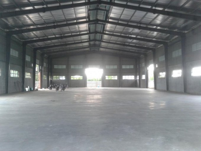 Cho thuê nhà xưởng đường Lã Xuân Oai gần Sam Sung, Quận 9. DT 1.500m2, 60 nghìn/m2/th