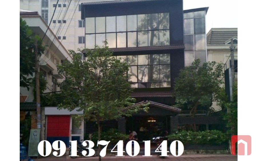 Nhà rộng rãi trên đường Nguyễn Chí Thanh, cho thuê với giá là 35 triệu/tháng
