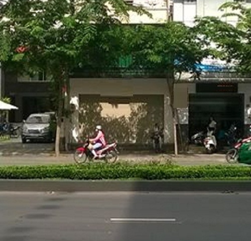Cho thuê nguyên căn mặt tiền đường Trường Sơn, quận Tân Bình