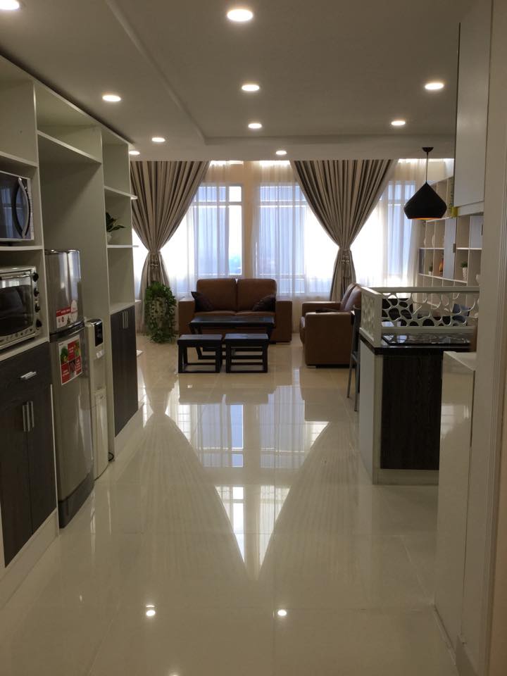 Cho thuê căn hộ Phú Hoàng Anh, diện tích 130m2, có 3 PN nhà đẹp giá 14 triệu/th