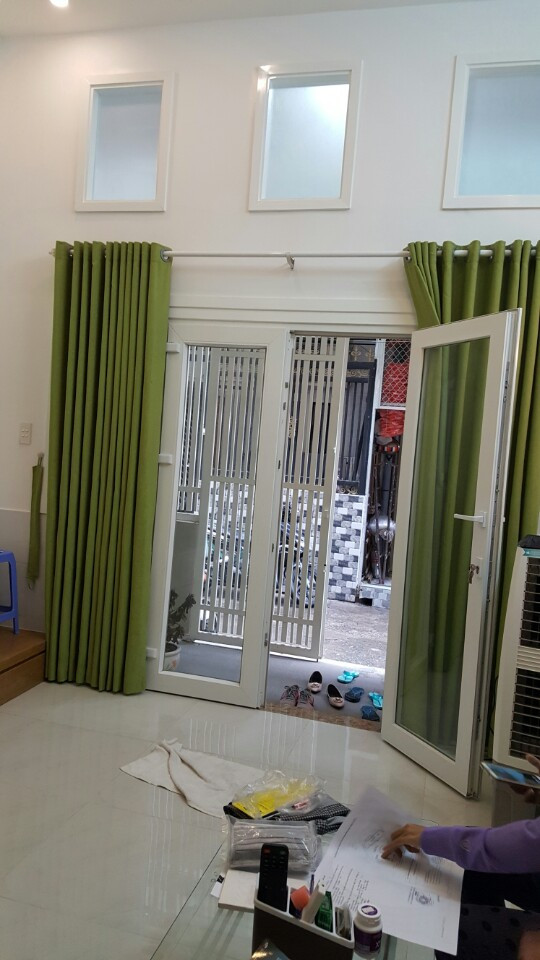 Nhà cho thuê 94 Trần Khắc Chân, ngay ngã 4 Phú Nhuận, 60m2, 8tr/tháng