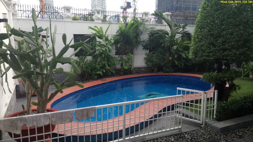 Cho thuê villa khu Thảo Điền, quận 2, hồ bơi nội thất đẹp, giá 74.32 triệu/th