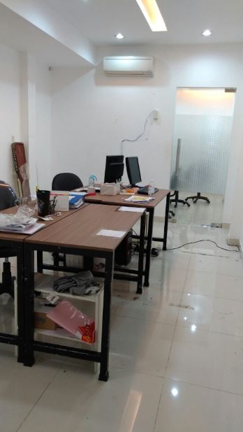 Văn phòng cho thuê 165m2 mặt tiền Phan Xích Long, Quận Phú Nhuận