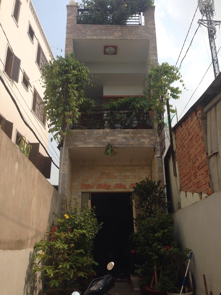 Cho thuê hoặc bán nhà mặt phố tại đường Số 2, Thủ Đức, Hồ Chí Minh DT 210m2 giá 15 triệu/tháng