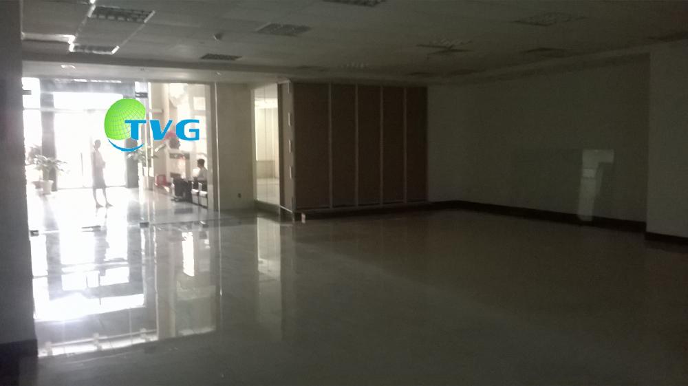 Cho thuê văn phòng đẹp tầng trệt tại  Nguyễn Đình Chiểu, Quận 3