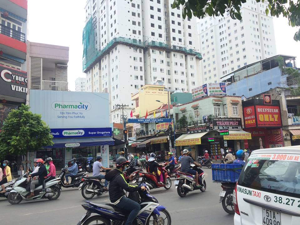 Cho thuê nhà góc 2 MT ngay gần chợ đường Âu Cơ, Quận Tân Bình