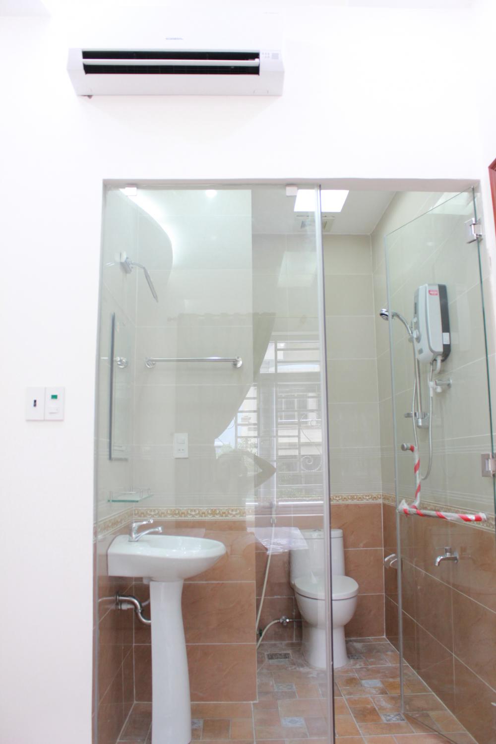 Phòng đẹp, đầy đủ nội thất gần Lotte Cộng Hòa