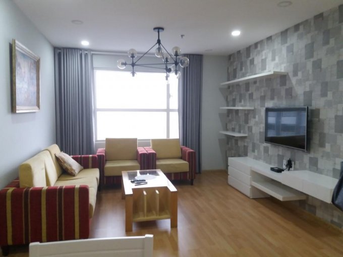 Cho thuê căn hộ chung cư tại Phú Hoàng Anh, diện tích 99m2, giá 10 triệu/tháng. LH 0901319986