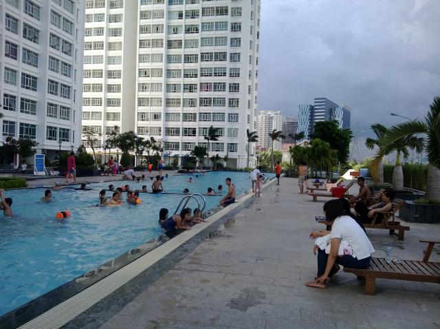 Cho thuê gấp căn hộ Phú Hoàng Anh 3PN nhà mới 100% view sông hồ bơi cực mát
