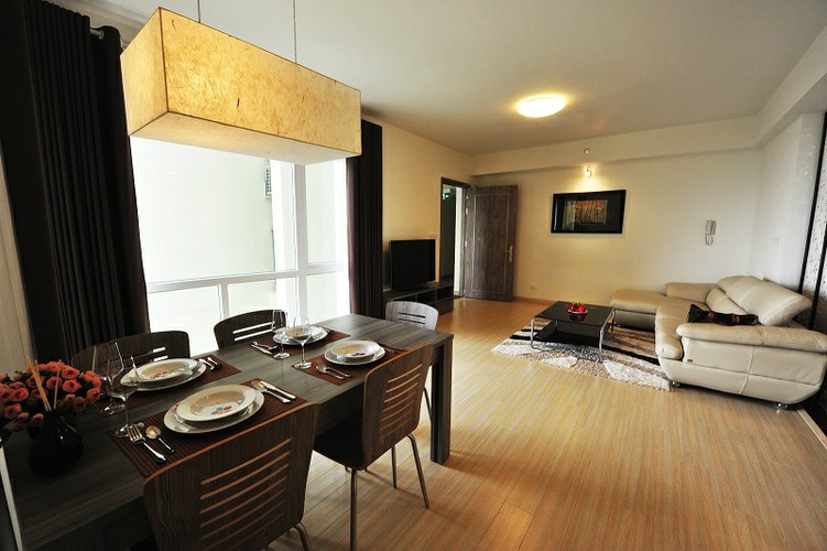Cho thuê gấp căn hộ Luxcity, Huỳnh Tấn Phát, Q. 7 khu căn hộ cao cấp, mới 100%