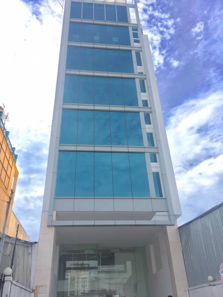 Văn phòng cho thuê tòa nhà đường Trần Não, Quận 2, giá chỉ còn 18 triệu/tháng, với diện tích 52m2