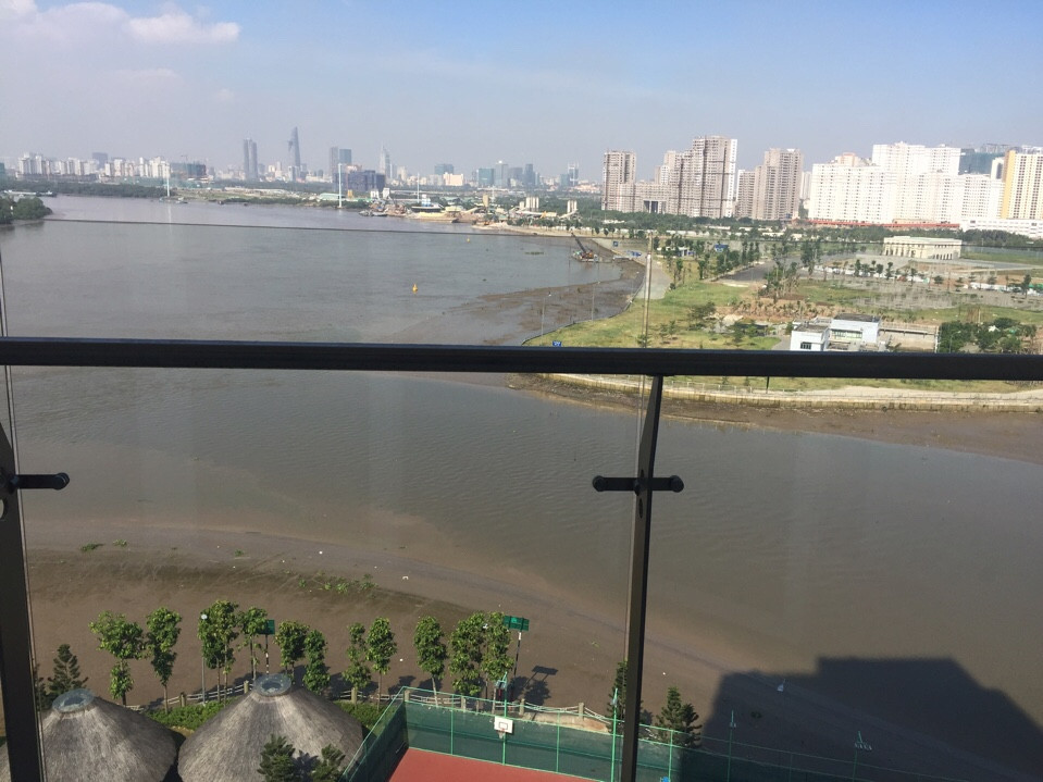 Chính chủ cho thuê 2PN, ĐĐNT, tầng cao, view sông, giá 38.69 triệu/tháng, tại Đảo Kim Cương