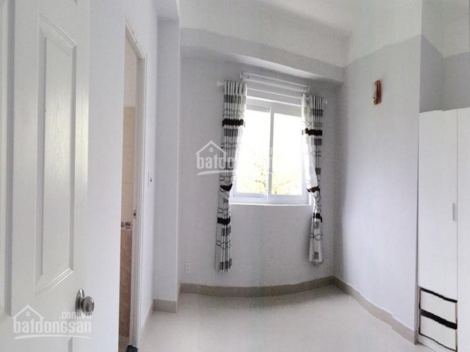 Cho thuê chung cư D- Eyes DT: 25 m2, 1 PN, 1 WC, máy lạnh, thang máy, giá 4.7 tr/th