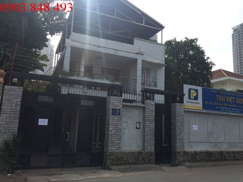 Cho thuê nhà phố làm văn phòng khu đô thị đường Quốc Hương, quận 2. Giá 33 triệu/tháng