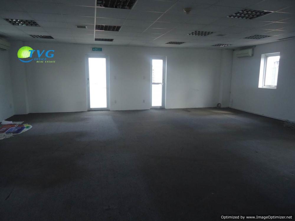 Văn phòng cho thuê đường Cửu Long, Q Tân Bình, giá 250.8 m2/th, DT 77- 81m2, LH 0969 891 547