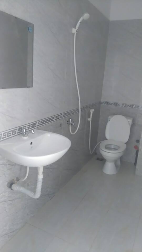Phòng trọ xây mới gần Đại Học Thủy Lợi gần ngã tư Hàng Xanh