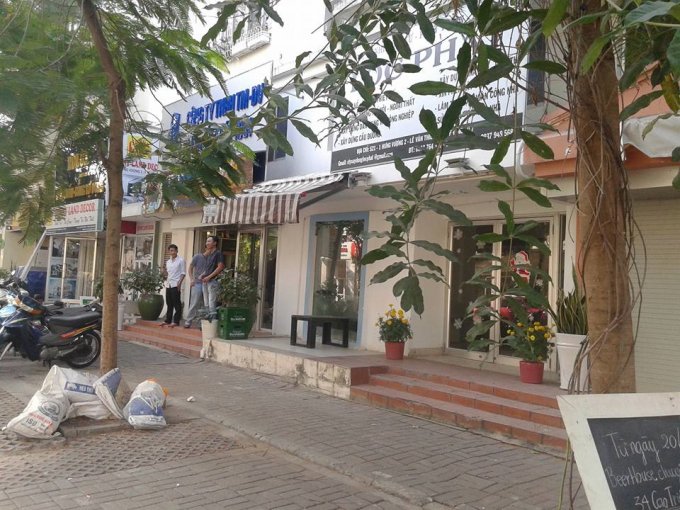 Cho thuê mặt bằng shop Hưng vượng 2, DT 130m2, rất tiện kinh doanh, vị trí cực đẹp, giá 28 triệu/th