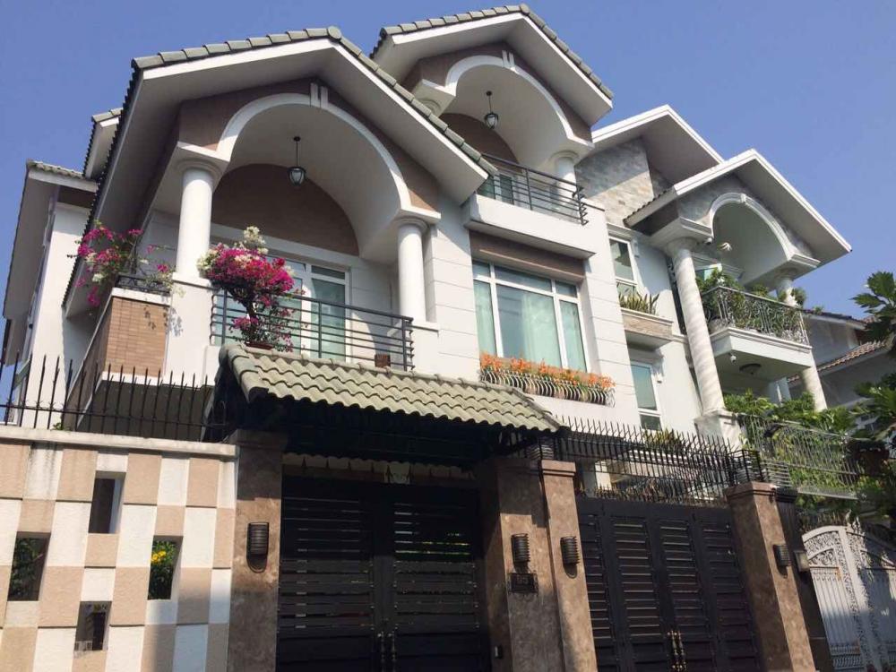 Cho thuê nhà riêng tạiNguyễn Văn Hưởng, phường Thảo Điền, Quận 2, Tp.HCM. 200m2, giá 69 triệu/tháng