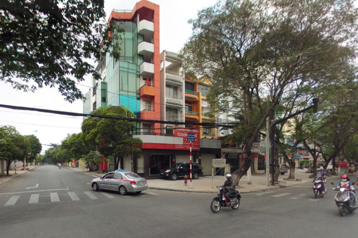 Cho thuê mặt bằng 2 mặt tiền đường Lý Thường Kiệt, phường 7, quận 10, Hồ Chí Minh