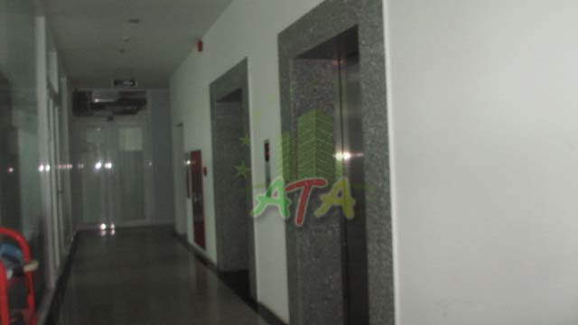 Văn phòng đường Phan Thúc Duyện, Tân Bình. DT: 140m2, giá: 250.14 nghìn/m2/th