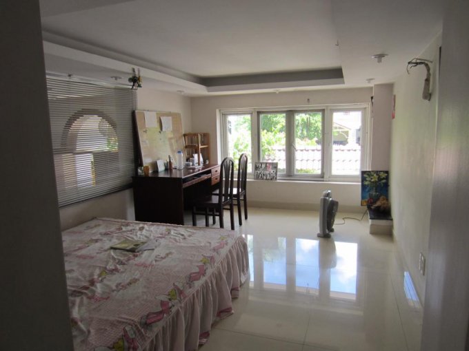 Cần cho thuê biệt thự Mỹ Thái khu nam Phú Mỹ Hưng, 3PN nhà mới sơn sửa, đầy đủ nội thất. 0918850186