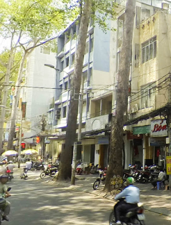Nhà 3 lầu kinh doanh tự do mặt tiền Nguyễn Tri Phương, P. 14, Quận 10, Hồ Chí Minh